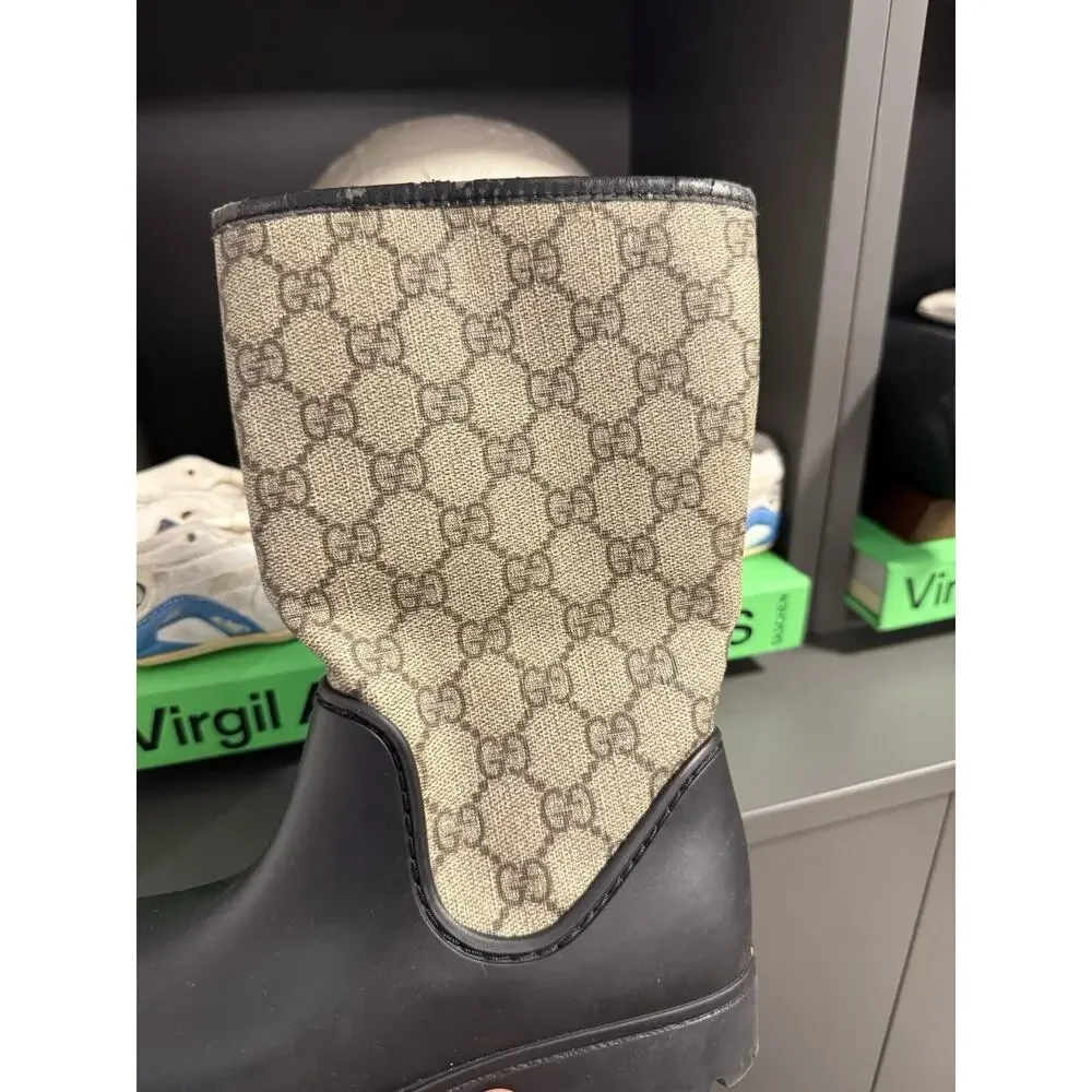 Gucci GG Supreme Monogram Rubber Rain Boots Black Beige Size 32 Italy